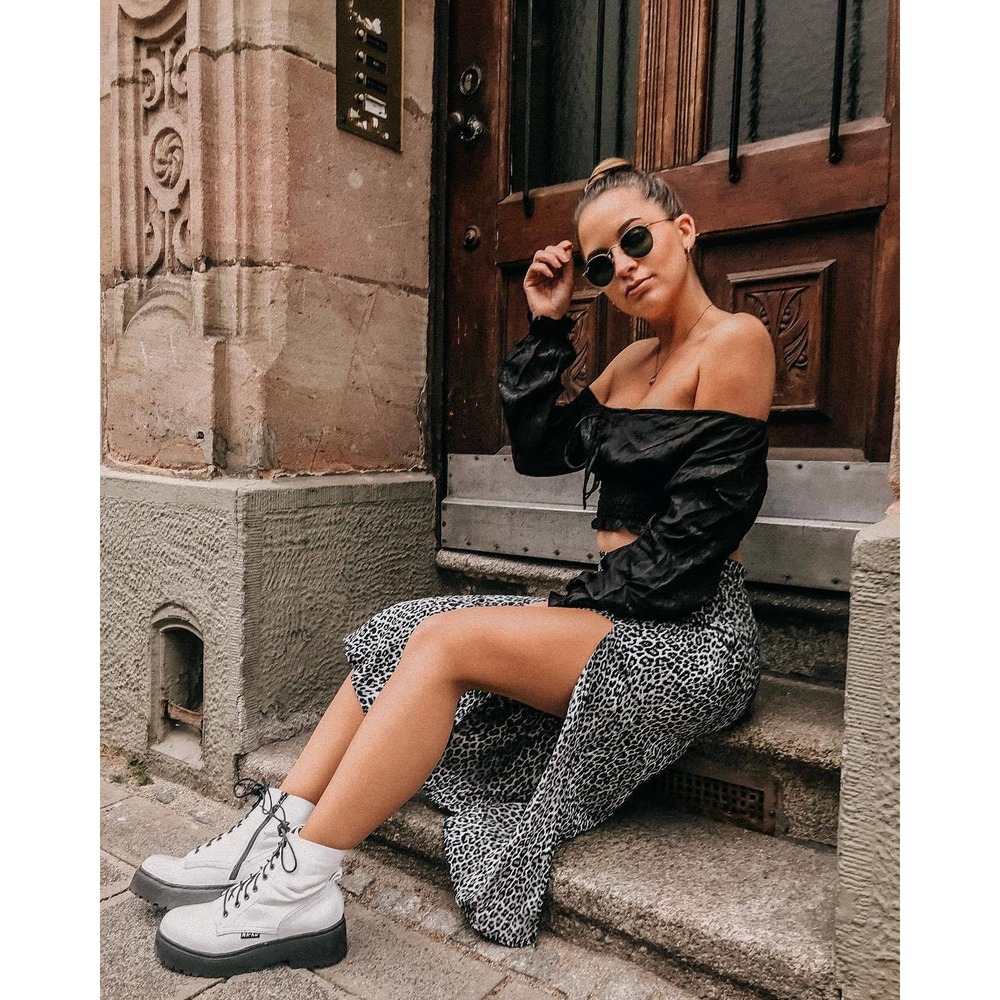 Leopard slit hip wrap skirt